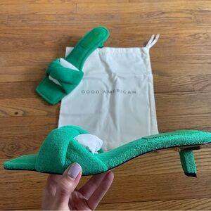 NEW Good American Green Terry Cloth Kickstand Mule Sandals Size 12 NWT